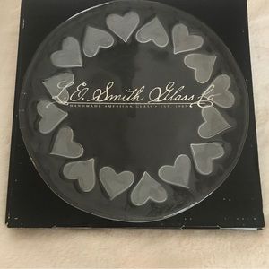 Vintage L.E. Smith Glass Company 13 inch Heart Plate Etch